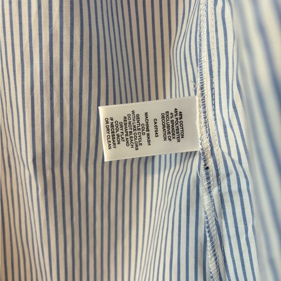 Cupio Blue and White Casual Button Down Shirt - Picture 3 of 6